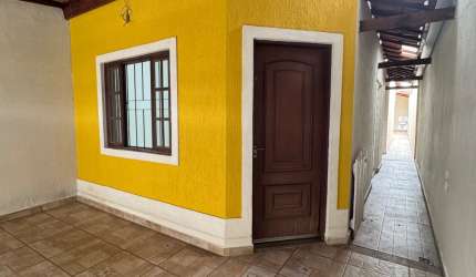 Imóvel disponível no Jardim Amália por R$340.000,00