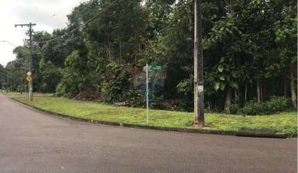 Lote de esquina no Alphaville 2 Manaus – Exclusividade e Segurança