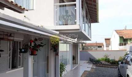 Casa com 5 dormitórios à venda, 200 m² por R$ 750.000,00 - Itajuba - Barra Velha/SC