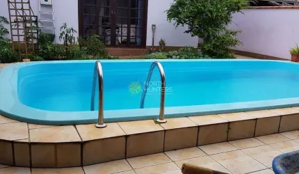 Casa com 4 dormitórios à venda, 220 m² por R$ 750.000,00 - Saguaçu - Joinville/SC