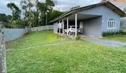 Casa no bairro João Costa com terreno de 458m², próximo ao Pronto Atendento da região sul de Joinvi