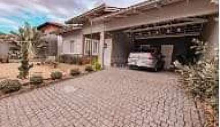 Casa averbada à venda em Joinville, Bom Retiro