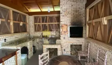 Casa com 3 dormitórios à venda, 260 m² - Vila Nova - Joinville/SC