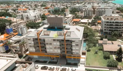 Excelente apartamento  a venda em Jurere, quadra mar.