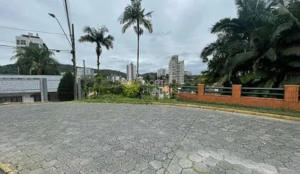 Terreno no bairro Atiradores com viabilidade para construção de Edifício