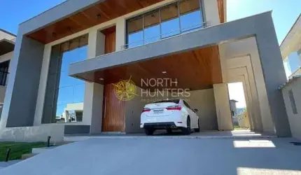 Casa em condomínio fechado com 4 dorm / 3 suites à venda, 250 m² por R$ 1.700.000 - São João do Rio
