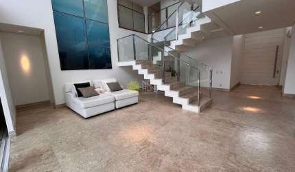 Belíssima mansão luxuosa com 5 suítes e vista para o mar em Jurerê Internacional