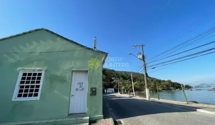 Casa para restaurantes, frente mar, em Sambaqui, Florianópolis