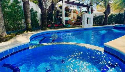Casa com 7 dormitórios para alugar anual - Jurerê Internacional - Florianópolis/SC