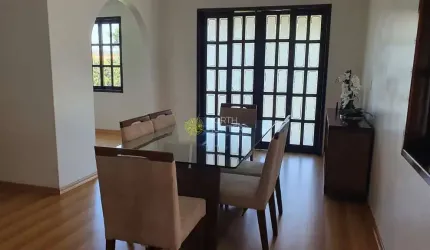 Casa à venda 3 Quartos, 1 Suite, 5 Vagas, 200M², Boa Vista , Joinville - SC