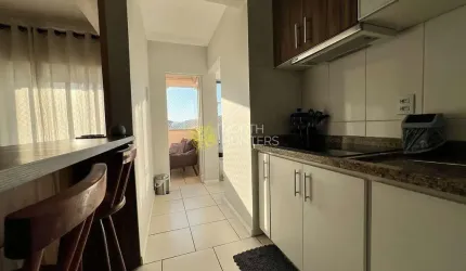 Apartamento à venda, Glória, Joinville, com churrasqueira