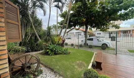 Casa rustica à venda, Jurerê, Florianópolis, SC
