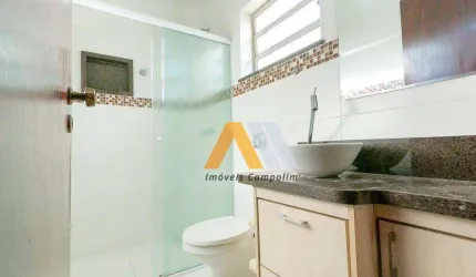 Sobrado à venda no bairro Vila Hortência em Sorocaba, com 199m², 3 quartos e amplos cômodos