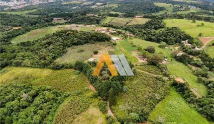 Chácara 20.000 m² em Piedade. Com Casa Completa, Piscina, Churrasqueira, Vestiário, Poço Artesiano e Cisterna.