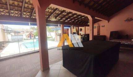 Casa térrea com área gourmet, piscina , churrasqueira, cozinha ao ar livre, no bairro Rosália Sorocaba/SPAlcoléa