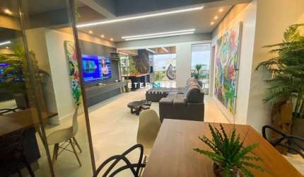 Apartamento com 03 Dormitórios e vista para o mar na Praia de Palmas em Gov. Celso Ramos-SC