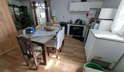 Casa 03 quartos Mobiliada à venda na Praia de Piçarras em Balneário Piçarras - Santa Catarina