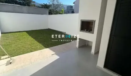 Casa com 03 Quartos sendo 03 Suítes na Praia de Palmas em Governador Celso Ramos-SC