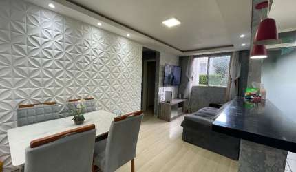 Apartamento em condomínio clube no Pinheirinho