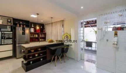Sobrado com 3 dormitórios à venda, 315 m² por R$ 950.000 - Vila Galvão - Guarulhos/SP