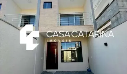 Casa com 2 quartos à venda no Centro, Balneário Piçarras  por R$ 695.000