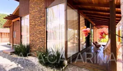 Casa com 3 quartos à venda no Santa Lídia, Penha  por R$ 1.200.000