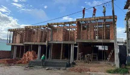 Casa com 3 quartos à venda no Itacolomi, Balneário Piçarras  por R$ 630.000