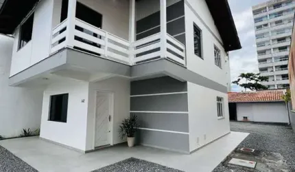 Casa com 4 quartos à venda no Gravata, Navegantes  por R$ 1.600.000