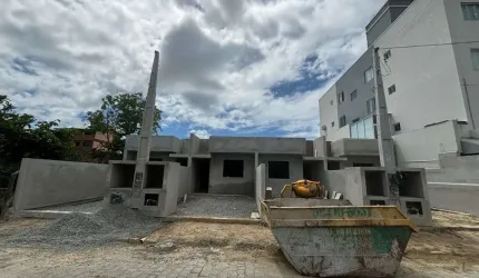 Casa com 2 quartos à venda no Gravata, Navegantes  por R$ 399.000