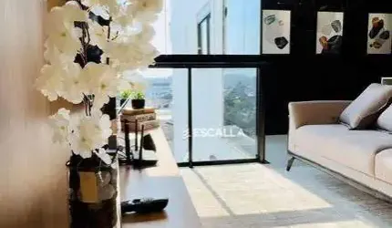 Apartamento Semi-Mobiliado à Venda no Saguaçu