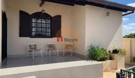 Casa com 4 quartos à venda no Alto Caiçaras, Belo Horizonte  por R$ 650.000