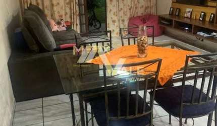 Casa com 2 dormitórios à venda, 114 m² por R$ 305.000 - Parque dos Príncipes - Jacareí/SP