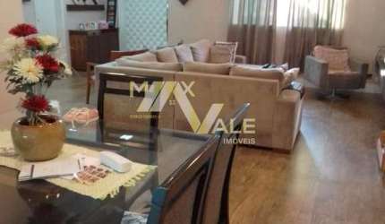 Sobrado com 3 dormitórios à venda, 170 m² por R$ 980.000 - Villa Branca - Jacareí/SP