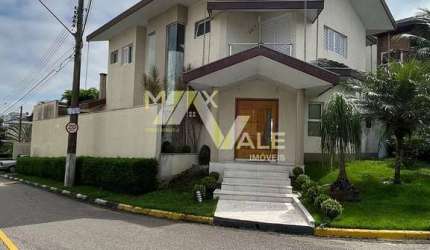 Sobrado com 3 dormitórios à venda, 240 m² por R$ 1.700.000 - Villa Branca - Jacareí/SP