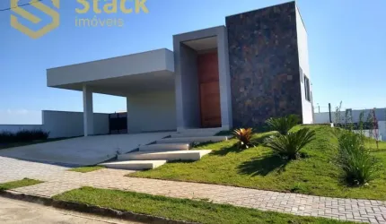 CASA TÉRREA COM 3 SUÍTES SENDO 1 MÁSTER NO CONDOMÍNIO TERRAS DA ALVORADA!