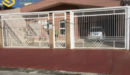 Ótima casa térrea em Itupeva muito bem localizada próximo ao Parque da Cidade contendo 2 dormitórios amplos