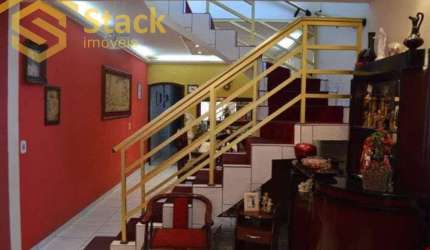 CASA (SOBRADO) À VENDA COM 4 DORMITÓRIOS E 2 VAGAS COBERTAS - VILA VIANELO - JUNDIAÍ - SP.