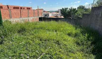 Terreno de 335 m², à venda no Condomínio Vasques Martins - Votorantim/SP