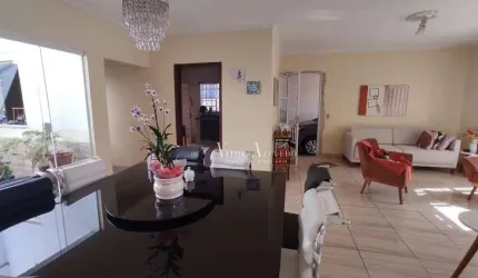 Casa térrea a venda no Jardim Clarice - Votorantim/SP