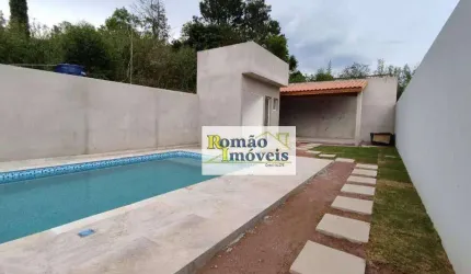 Casa 3 dorm. sendo 1 suite, Piscina, Churrasqueira, Amplo Quintal