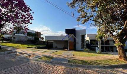 Casa com 3 dormitórios à venda, 229 m² por R$ 2.150.000,00 - Medeiros - Jundiaí/SP