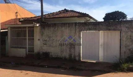 CASA TÉRREA DE ESQUINA À VENDA - NA VILA JOANA / OPORTUNIDADE