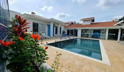 Casa com 4 dormitórios à venda, 700 m² por R$ 2.700.000,00 - Parque da Fazenda - Itatiba/SP