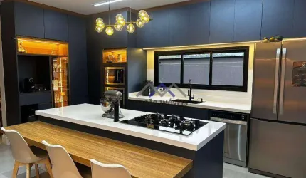 Casa térrea com 3 dormitórios à venda, 226 m² por R$ 2.875.000 - Jardim Samambaia - Jundiaí/SP