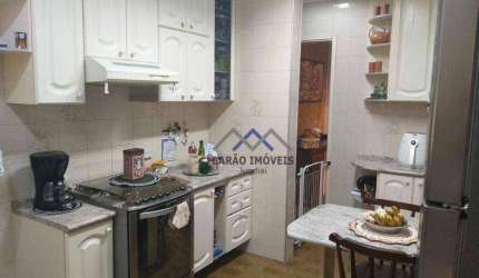 Casa à venda com 3 quartos na Colônia.