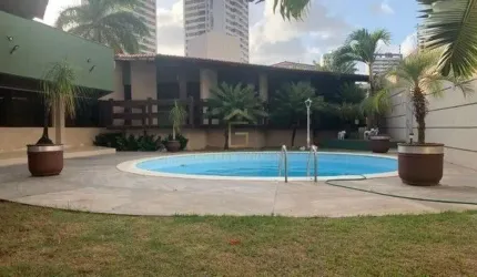 CASA EM CAPIM MACIO