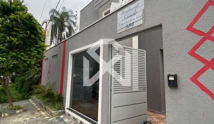 Apartamento à venda com 33m2, 2 dormitórios, prox a Av. Tranquedo Neves, SEM VAGA,  Vila Vera, SP
