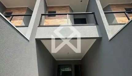 Sobrado à venda com 126m, 3 dorm/ 1 suíte, 2 vagas de garagem, Vila Ré, SP
