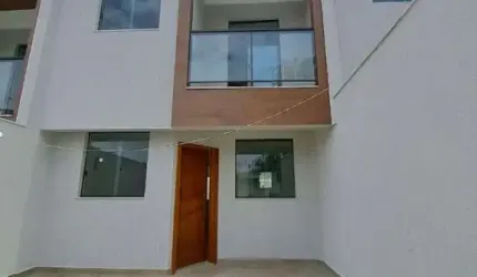 CASA GEMINADA INDEPENDENTE COM  TRÊS QUARTOS NO SANTA AMÉLIA