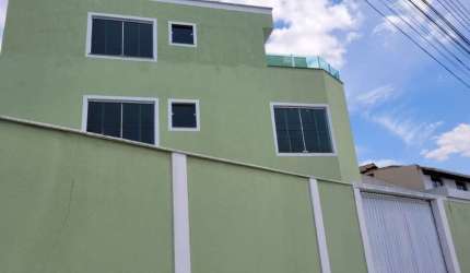 Casa em condomínio fechado com 3 quartos à venda no Parque Xangri-Lá, Contagem  por R$ 510.000